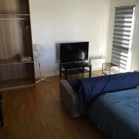 Appartement Proche De Disneyland Bussy-Saint-Georges Exteriör bild