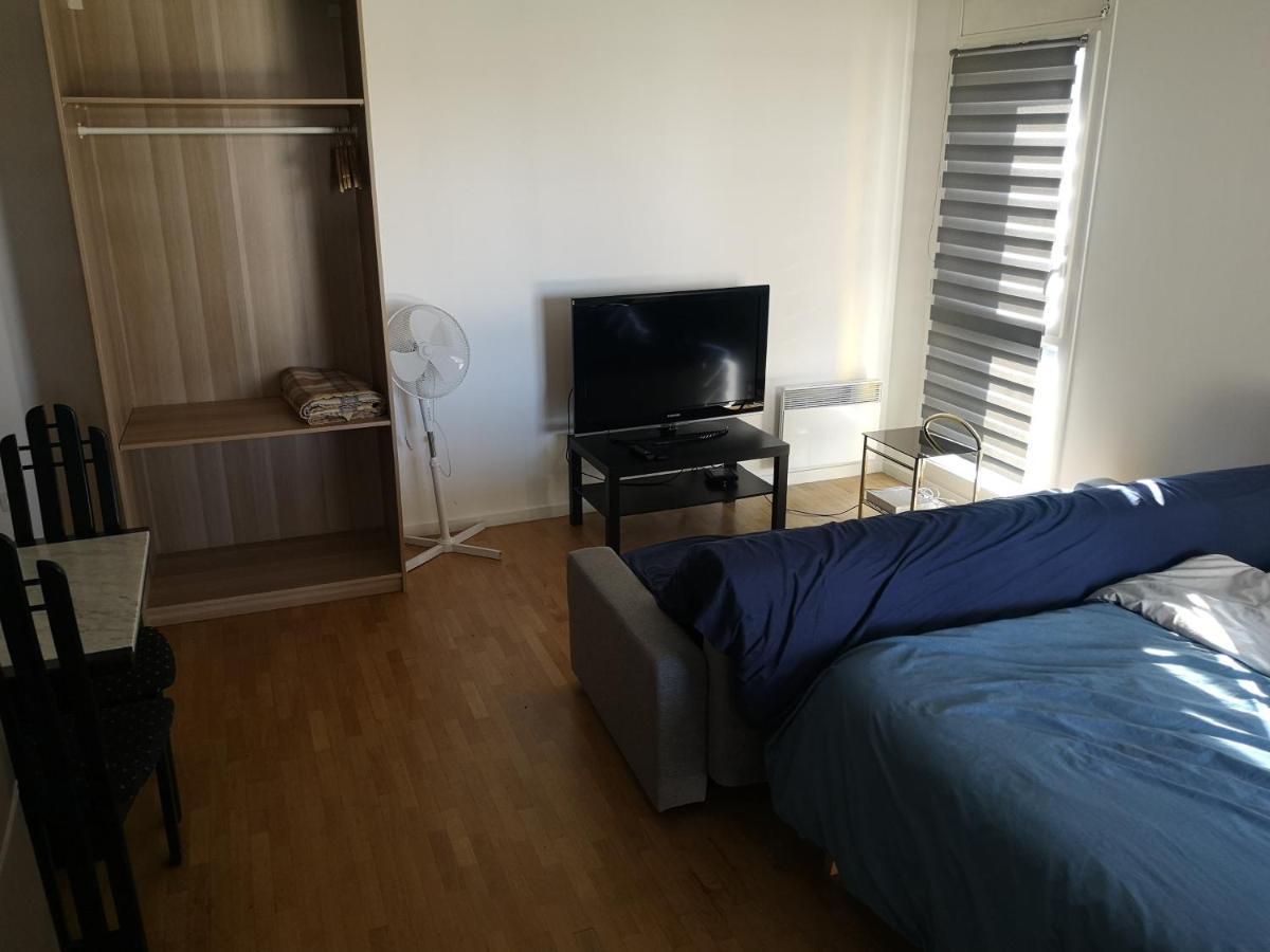 Appartement Proche De Disneyland Bussy-Saint-Georges Exteriör bild